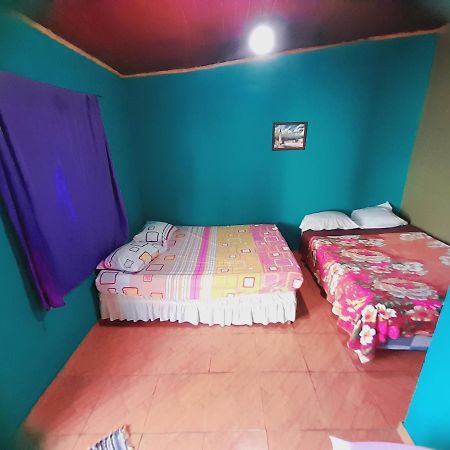 Hostal Sol Iguazu ปูแอร์โตอีกวาซู ภายนอก รูปภาพ