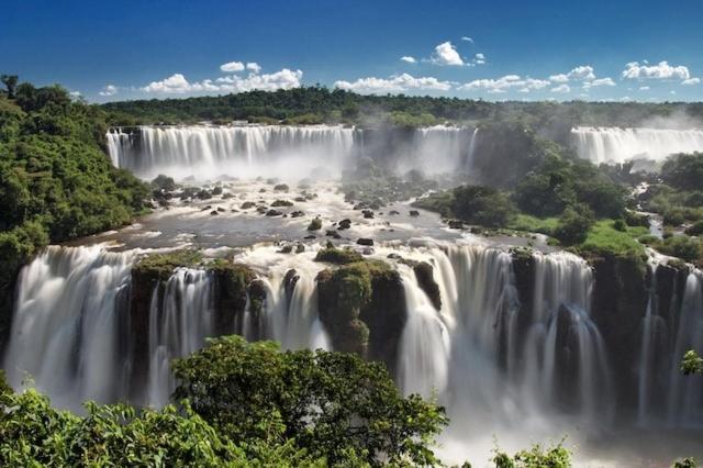Hostal Sol Iguazu ปูแอร์โตอีกวาซู ภายนอก รูปภาพ